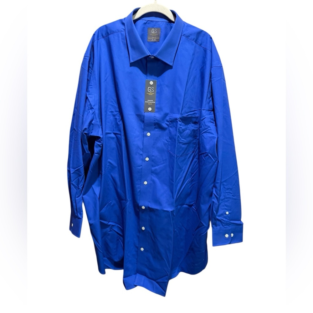 NWT GS Men’s Wrinkle Free , Button Down Shirt